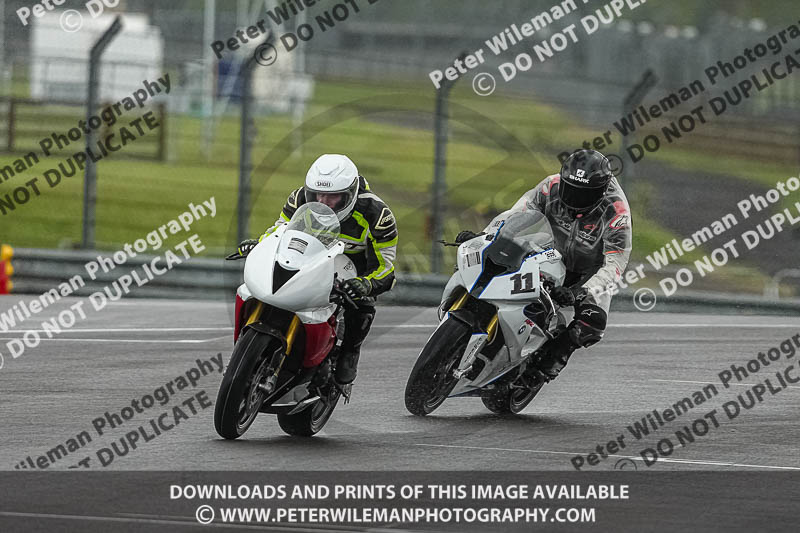 donington no limits trackday;donington park photographs;donington trackday photographs;estoril;event digital images;motorbikes;no limits;no limits trackdays;peter wileman photography;portugal;trackday;trackday digital images;trackday photos